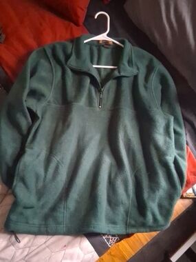 Men's Forest Green Half-Zip Fleece Pullover